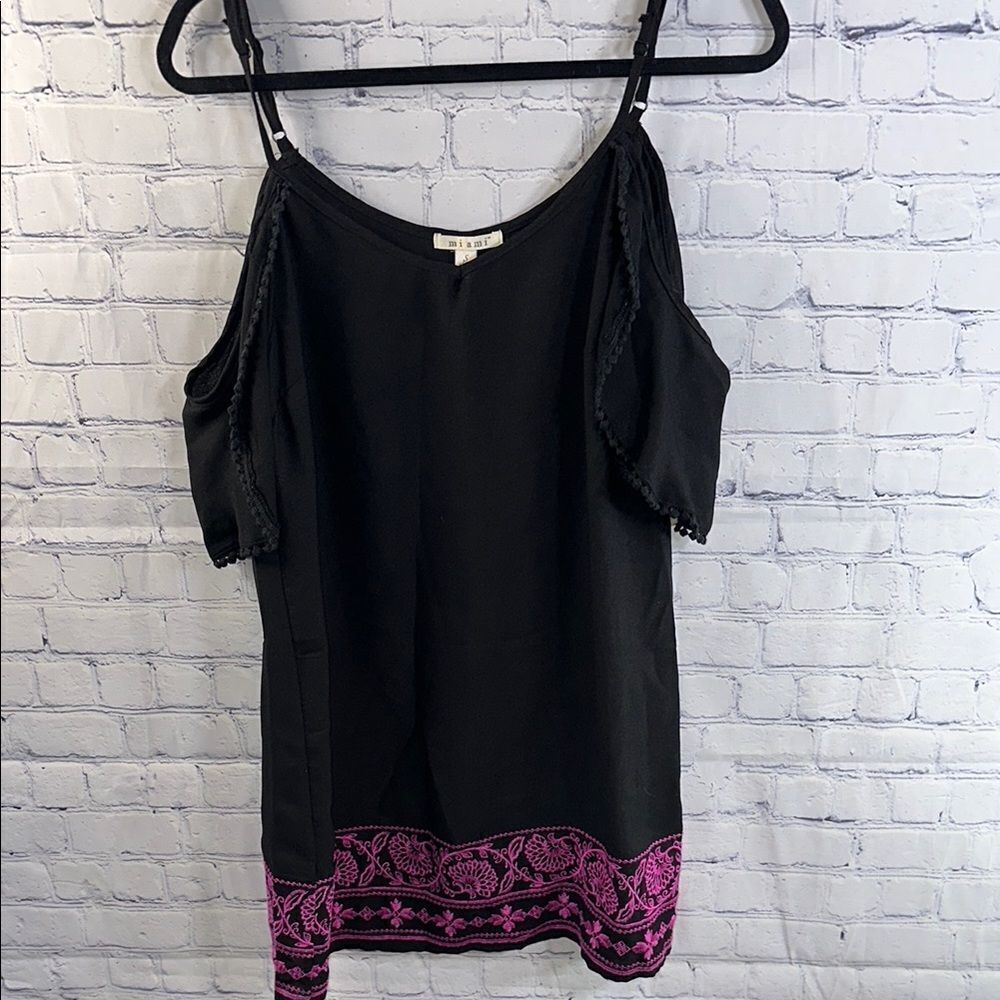 ✨ Francesca’s Miami Dress - Cold Shoulder, Black and Purple, Size Small